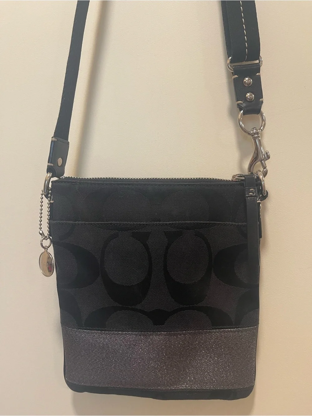 Coach Signature glitter stripe swing pack crossbody bag with hangtag